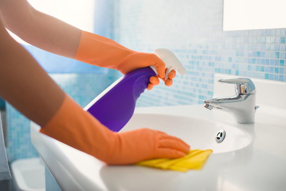 Five best bathroom cleaners that you can use