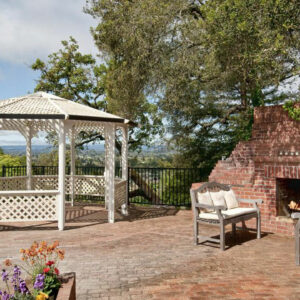 Tips on buying a good gazebo design