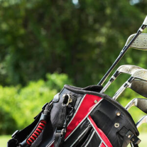 4 factors to consider while buying golf clubs