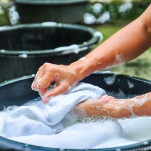 5 essential facts about high-efficiency detergents