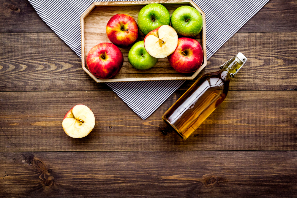 Four Lesser-Known Benefits Of Apple Cider Vinegar On One&#8217;s Appearance