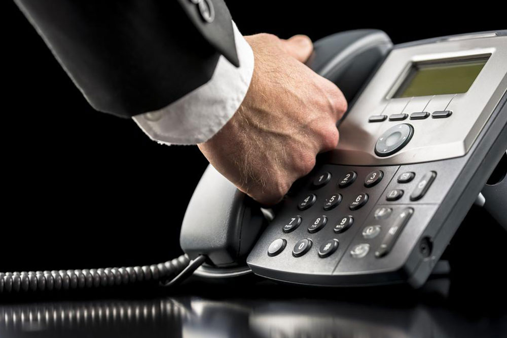 Here&#8217;s a guide to the best business phone contract deals