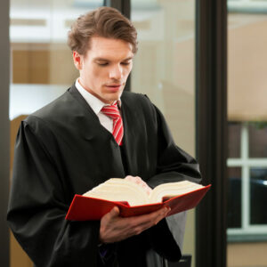 Important Coverage Features of Lawyers Malpractice Insurance