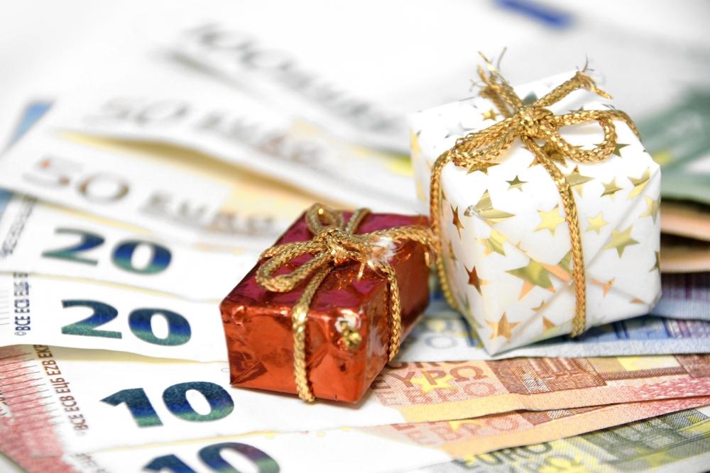 4 Things You Need To Know About Gift Tax