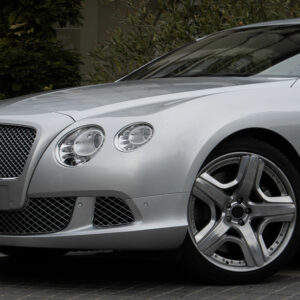 Top Features of the Bentley Continental Flying Spur