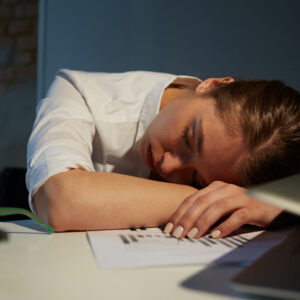 Understanding Idiopathic Hypersomnia, Its Causes, and Management