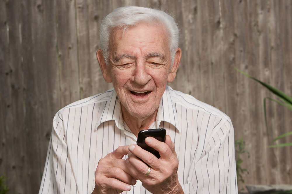 Top Cell Phone Plans for Seniors Under $15